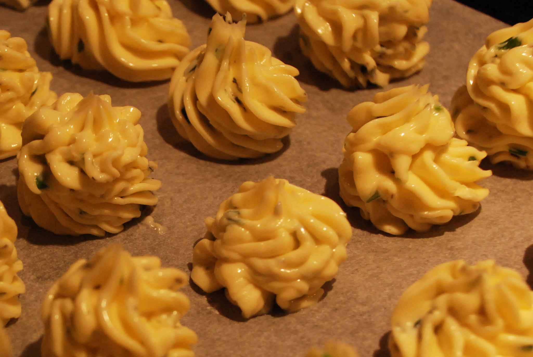 Kräuterbutter