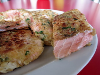 Lachs in Kräuterkruste