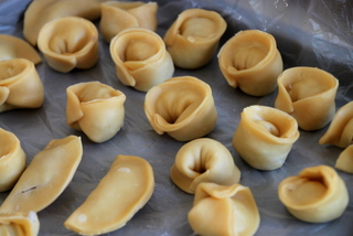 Pelmeni geformt