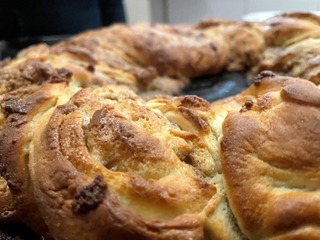 Zimt-Zucker-Kranz mit Marzipan